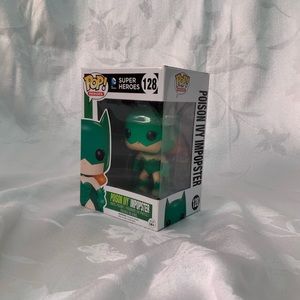 Funko pop poison ivy 128